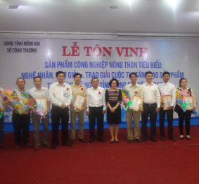 DANH SÁCH SAN PHẨM ĐƯỢC BÌNH CHỌN SẢN PHẨM CÔNG NGHIỆP NÔNG THÔN TIÊU BIỂU TỈNH ĐỒNG NAI NĂM 2017